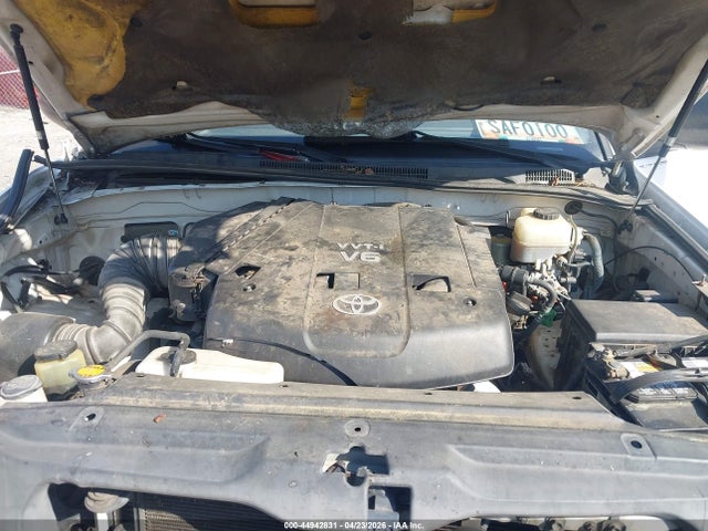 2005 Toyota 4runner Sr5 V6 მანქანა იყიდება აუქციონზე, vin: JTEZU14R258041017, აუქციონის ნომერი: 44942831