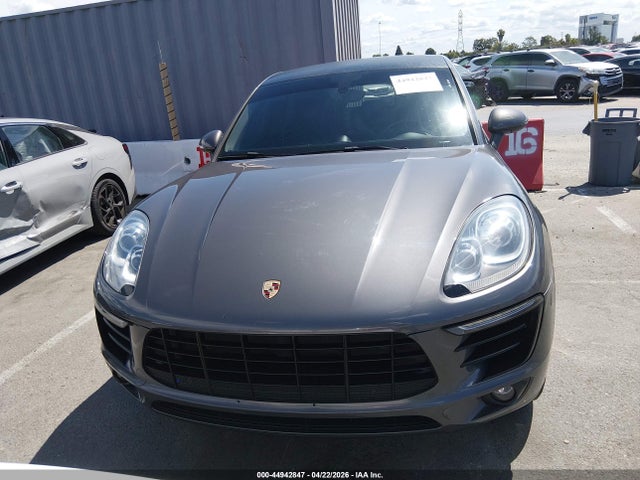 Auction sale of the 2015 Porsche Macan S, vin: WP1AB2A58FLB52392, lot number: 44942847