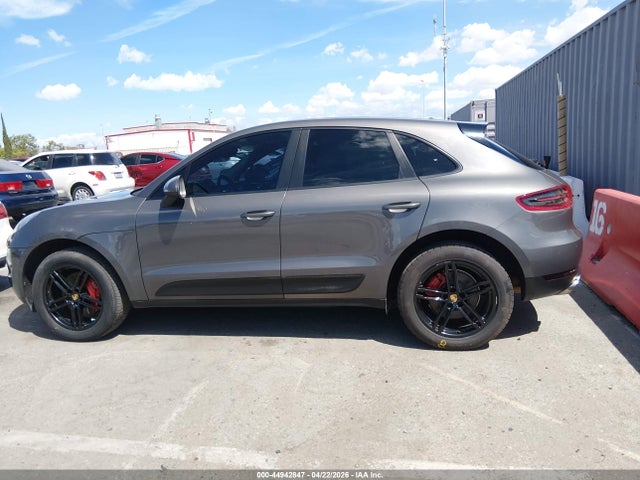 Auction sale of the 2015 Porsche Macan S, vin: WP1AB2A58FLB52392, lot number: 44942847