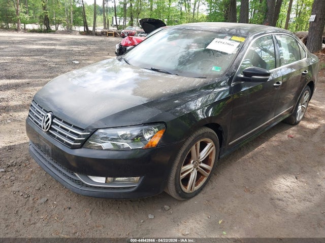 44942866 :رقم المزاد ، 1VWBN7A31DC040181 vin ، 2013 Volkswagen Passat 2.0l Tdi Se مزاد بيع