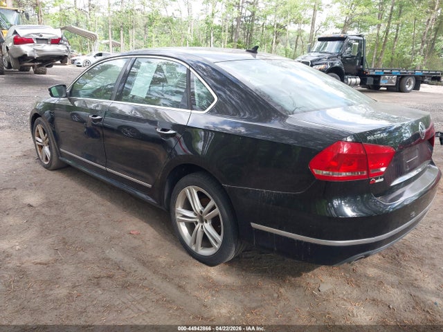 44942866 :رقم المزاد ، 1VWBN7A31DC040181 vin ، 2013 Volkswagen Passat 2.0l Tdi Se مزاد بيع