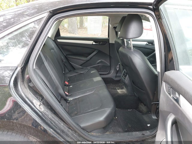 44942866 :رقم المزاد ، 1VWBN7A31DC040181 vin ، 2013 Volkswagen Passat 2.0l Tdi Se مزاد بيع