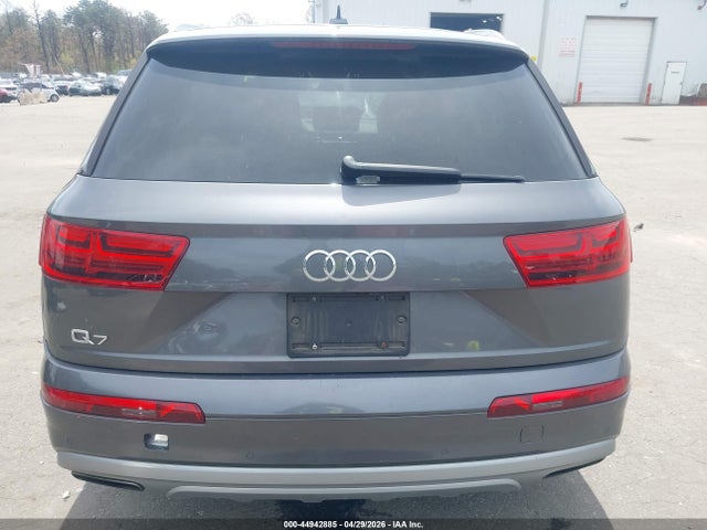44942885 :رقم المزاد ، WA1LAAF78KD002007 vin ، 2019 Audi Q7 55 Premium/55 Se Premium مزاد بيع