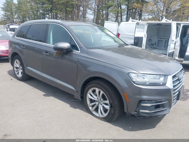 44942885 :رقم المزاد ، WA1LAAF78KD002007 vin ، 2019 Audi Q7 55 Premium/55 Se Premium مزاد بيع