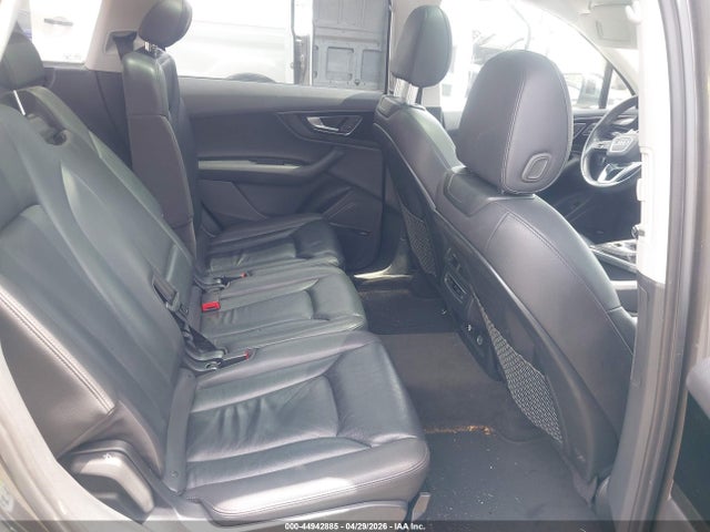 44942885 :رقم المزاد ، WA1LAAF78KD002007 vin ، 2019 Audi Q7 55 Premium/55 Se Premium مزاد بيع