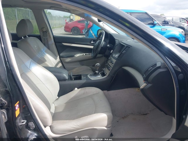44942886 :رقم المزاد ، JNKBV61E38M225989 vin ، 2008 Infiniti G35 Journey مزاد بيع