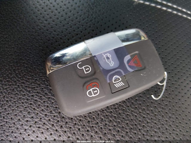 SALYB2RX2JA739089 Land Rover Range Rover Velar P250 S