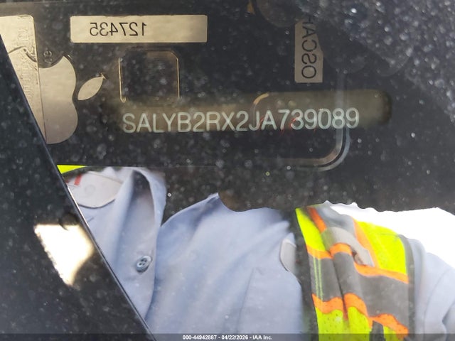 SALYB2RX2JA739089 Land Rover Range Rover Velar P250 S