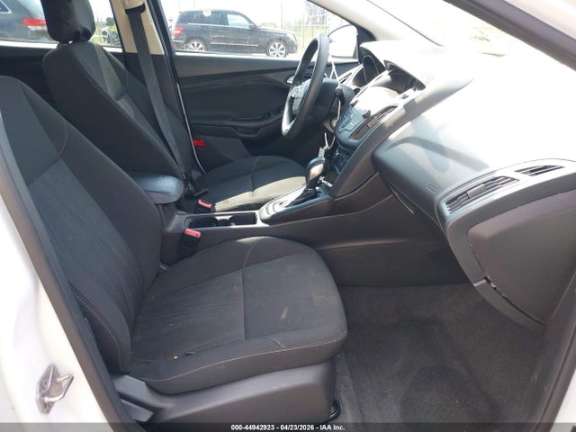 2018 Ford Focus Se მანქანა იყიდება აუქციონზე, vin: 1FADP3F22JL277519, აუქციონის ნომერი: 44942923