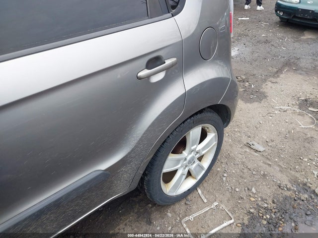 Auction sale of the 2011 Kia Soul !, vin: KNDJT2A26B7233723, lot number: 44942924