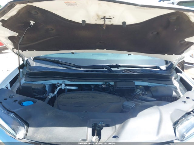Продаж на аукціоні авто 2021 Honda Pilot 2wd Touring 8 Passenger, vin: 5FNYF5H99MB037802, номер лоту: 44942945