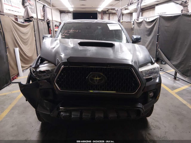 3TMCZ5ANXKM208526 Toyota Tacoma Trd Sport