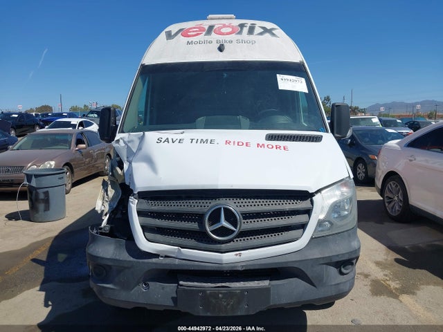 WD3PE8DD8GP302529 Mercedes-Benz Sprinter 2500 High Roof