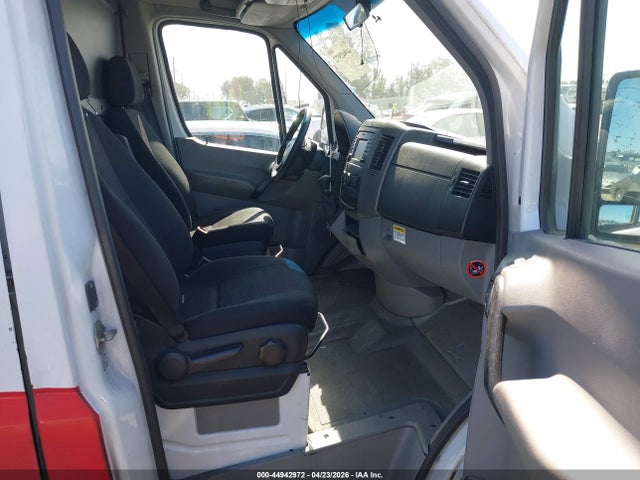 WD3PE8DD8GP302529 Mercedes-Benz Sprinter 2500 High Roof