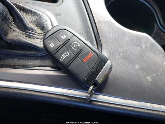 2019 Dodge Challenger Sxt მანქანა იყიდება აუქციონზე, vin: 2C3CDZAG9KH733670, აუქციონის ნომერი: 44942980