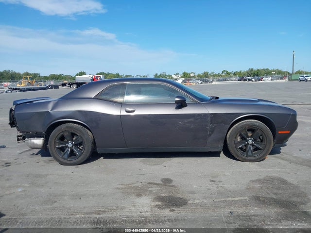 2019 Dodge Challenger Sxt მანქანა იყიდება აუქციონზე, vin: 2C3CDZAG9KH733670, აუქციონის ნომერი: 44942980