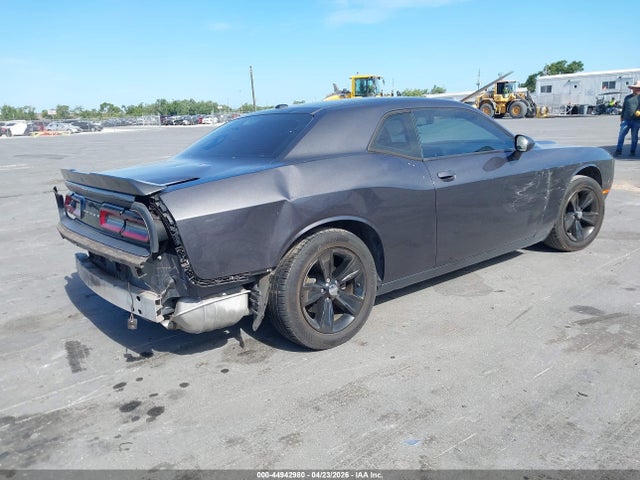 2019 Dodge Challenger Sxt მანქანა იყიდება აუქციონზე, vin: 2C3CDZAG9KH733670, აუქციონის ნომერი: 44942980