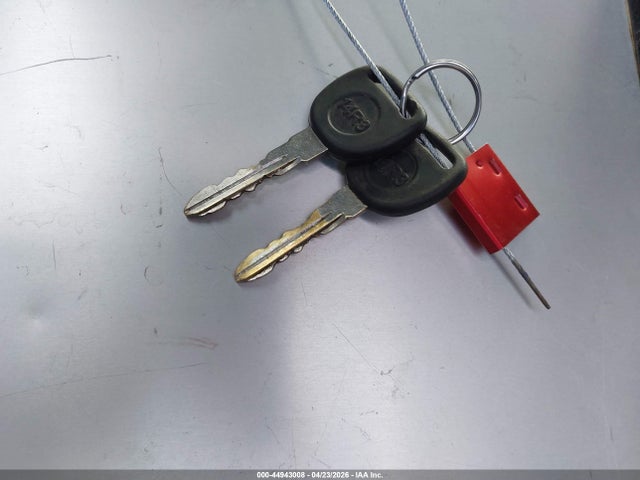 44943008 :رقم المزاد ، 1GCGK29U3YE397258 vin ، 2000 Chevrolet Silverado 2500 مزاد بيع