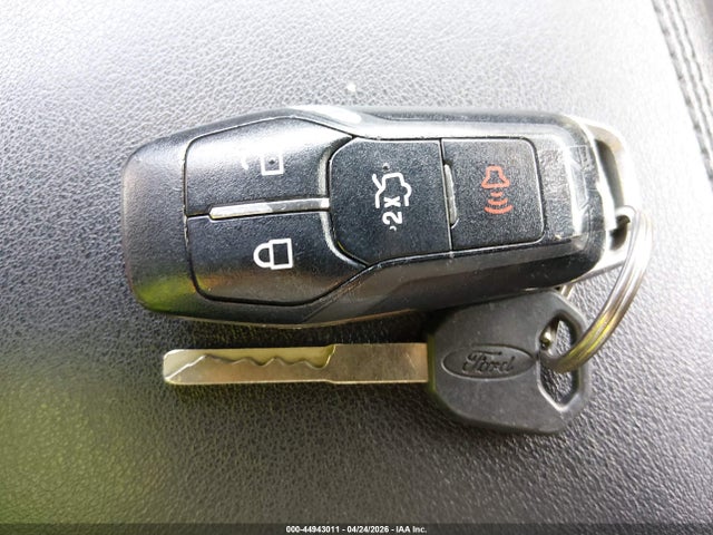 Продаж на аукціоні авто 2016 Ford Edge Se, vin: 2FMPK3G99GBC52672, номер лоту: 44943011