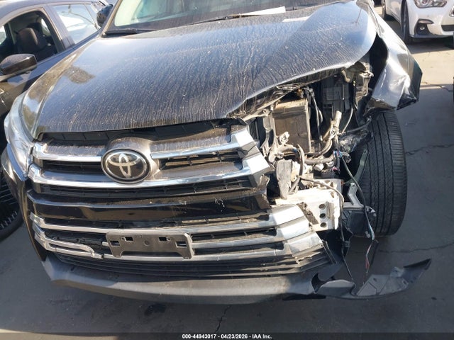 Toyota Highlander Limited 2019 5TDYZRFH9KS346929 Image 13