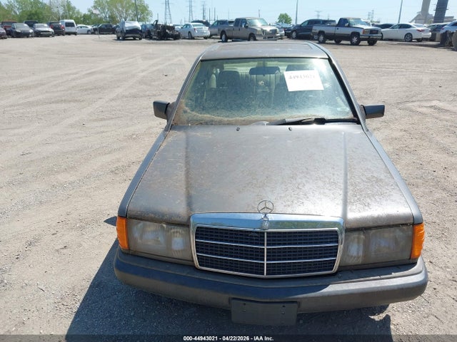 Продаж на аукціоні авто 1992 Mercedes-benz 190 E 2.6, vin: WDBDA29D7NF984881, номер лоту: 44943021