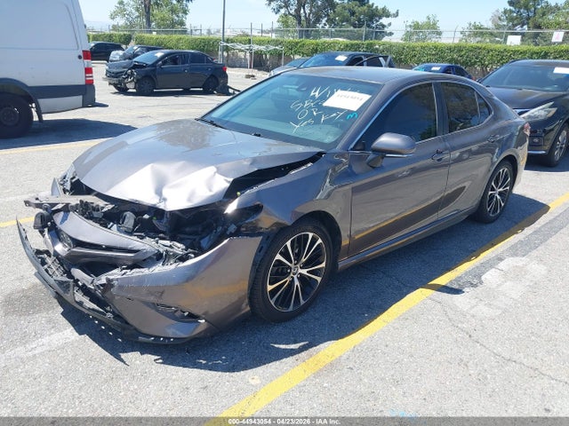 4T1B11HKXKU722360 Toyota CAMRY SE