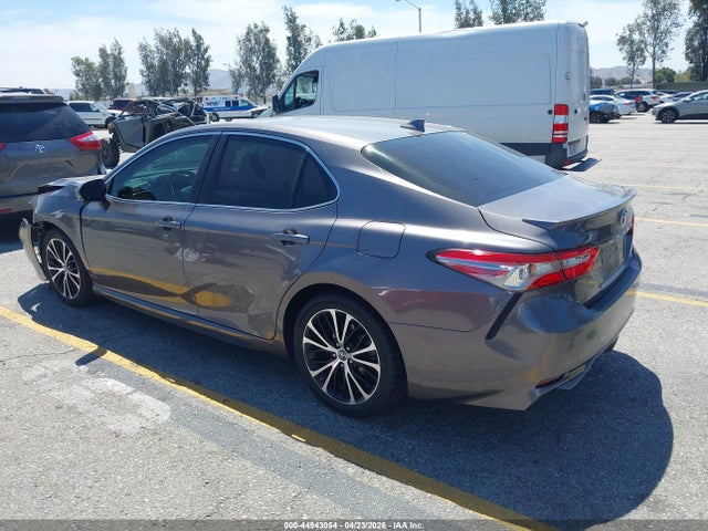 4T1B11HKXKU722360 Toyota CAMRY SE