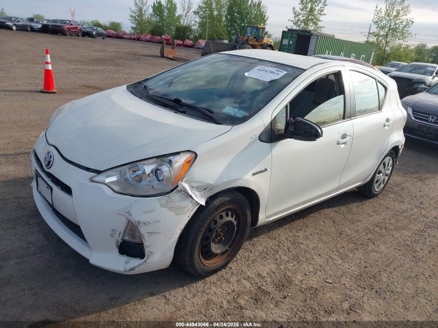 Продажа на аукционе авто 2014 Toyota Prius C One, vin: JTDKDTB32E1071773, номер лота: 44943066