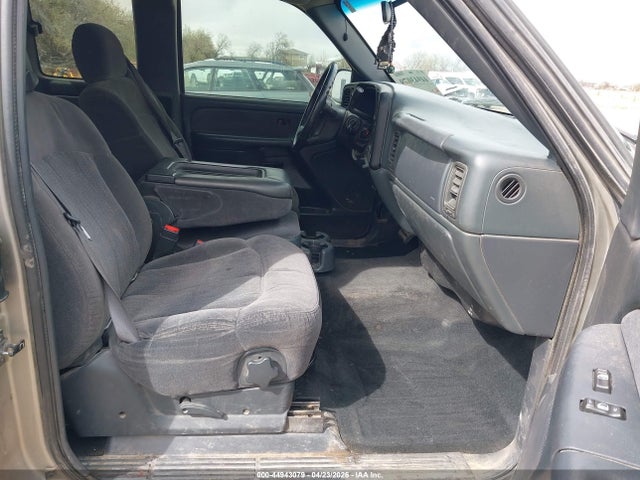 2002 Chevrolet Silverado K1500 მანქანა იყიდება აუქციონზე, vin: 2GCEK19V821368583, აუქციონის ნომერი: 44943079
