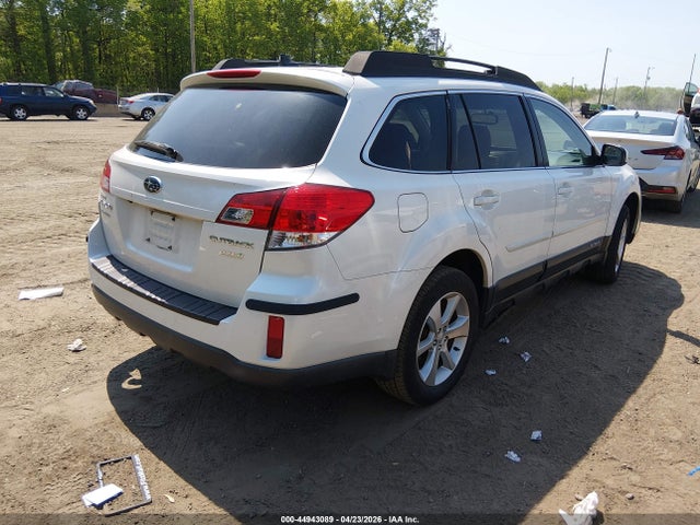 44943089 :رقم المزاد ، 4S4BRBKC5D3307830 vin ، 2013 Subaru Outback 2.5i Limited مزاد بيع