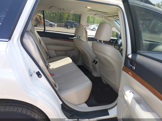 44943089 :رقم المزاد ، 4S4BRBKC5D3307830 vin ، 2013 Subaru Outback 2.5i Limited مزاد بيع
