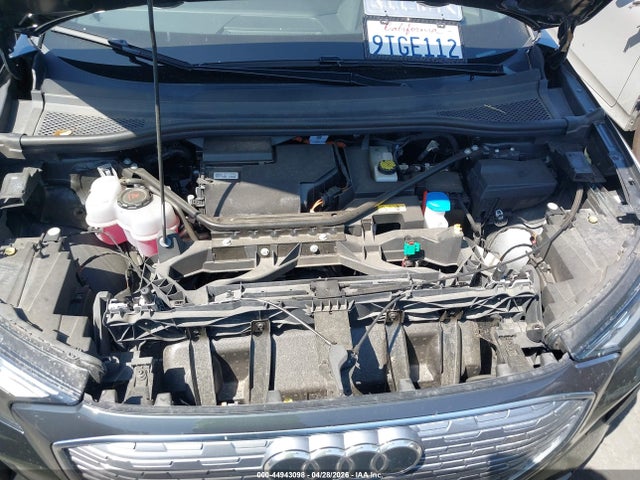 2023 Audi Q4 E-tron Premium Plus 40 Rwd მანქანა იყიდება აუქციონზე, vin: WA1BCBFZ2PP027567, აუქციონის ნომერი: 44943098