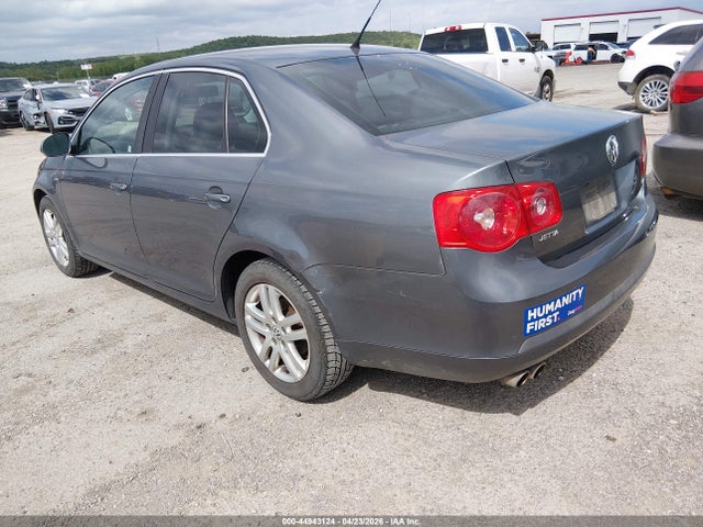 2007 Volkswagen Jetta Wolfsburg Edition მანქანა იყიდება აუქციონზე, vin: 3VWEG71K37M201650, აუქციონის ნომერი: 44943124
