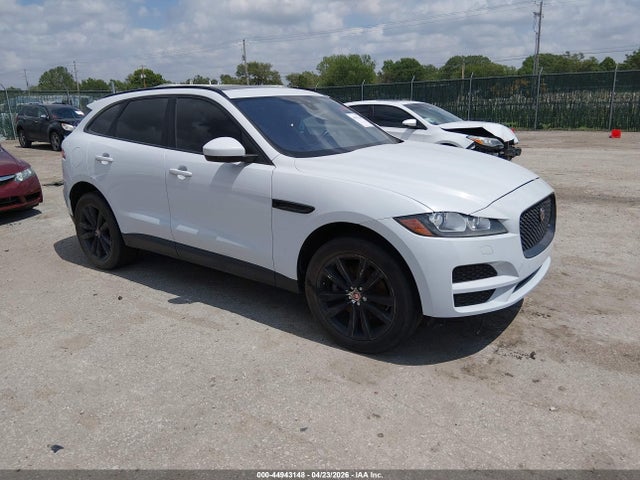 Jaguar F-pace 35t Prestige 2017 SADCK2BV6HA895273 zdjęcie główne