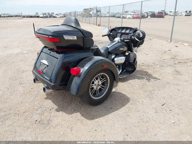 Harley-Davidson FLHTCUTG 2022 1HD1MAF16NB856265 Image 4