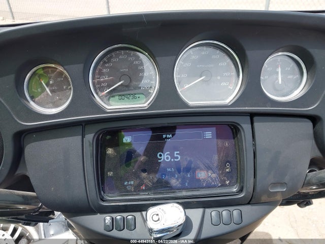 Harley-Davidson FLHTCUTG 2022 1HD1MAF16NB856265 Image 7