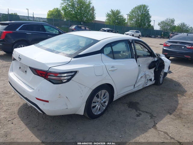 2020 Nissan Sentra S Xtronic Cvt მანქანა იყიდება აუქციონზე, vin: 3N1AB8BV1LY301007, აუქციონის ნომერი: 44943152