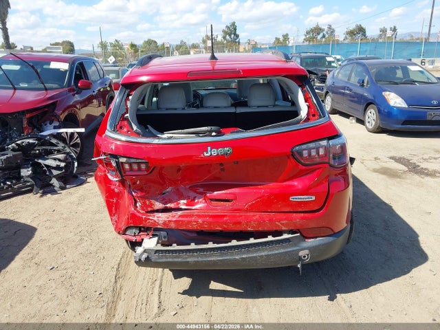 2019 Jeep Compass Sun And Wheel Fwd მანქანა იყიდება აუქციონზე, vin: 3C4NJCBB0KT819681, აუქციონის ნომერი: 44943156