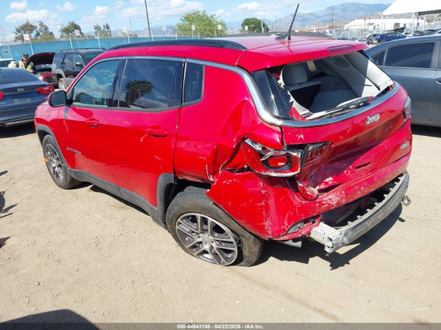 2019 Jeep Compass Sun And Wheel Fwd მანქანა იყიდება აუქციონზე, vin: 3C4NJCBB0KT819681, აუქციონის ნომერი: 44943156