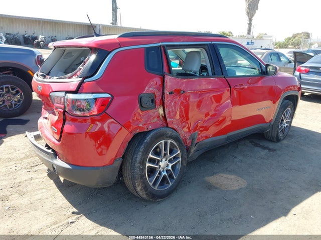 2019 Jeep Compass Sun And Wheel Fwd მანქანა იყიდება აუქციონზე, vin: 3C4NJCBB0KT819681, აუქციონის ნომერი: 44943156