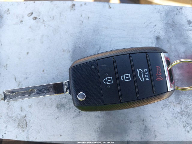 44943166 :رقم المزاد ، 5XXGT4L34LG435304 vin ، 2020 Kia Optima Lx مزاد بيع