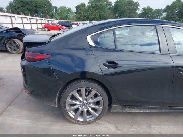 Продажа на аукционе авто 2019 Mazda Mazda3 Select Package, vin: JM1BPBAM5K1132010, номер лота: 44943211