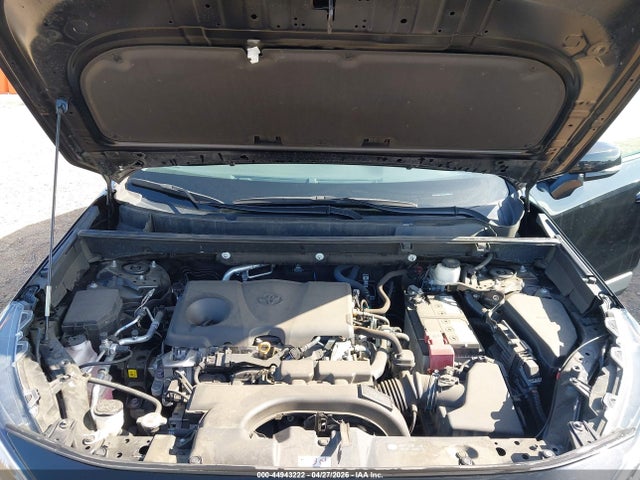 44943222 :رقم المزاد ، 2T3W1RFV7MC150883 vin ، 2021 Toyota Rav4 Xle مزاد بيع
