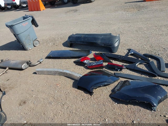 44943222 :رقم المزاد ، 2T3W1RFV7MC150883 vin ، 2021 Toyota Rav4 Xle مزاد بيع