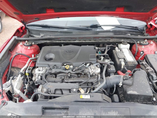 44943257 :رقم المزاد ، 4T1G11AK1MU479301 vin ، 2021 Toyota Camry Se مزاد بيع