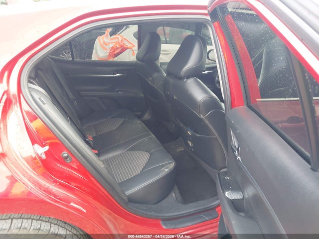 44943257 :رقم المزاد ، 4T1G11AK1MU479301 vin ، 2021 Toyota Camry Se مزاد بيع