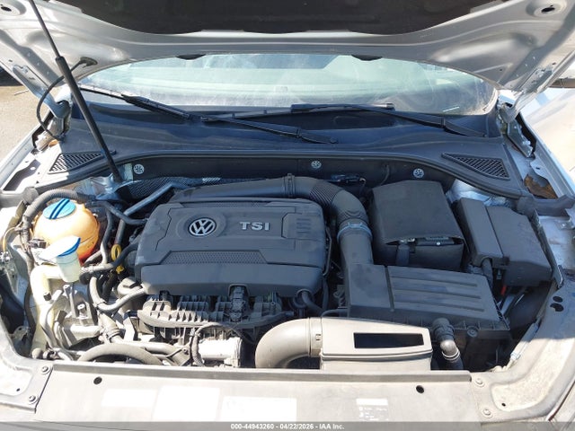 1VWAT7A35HC018238 Volkswagen Passat 1.8t S