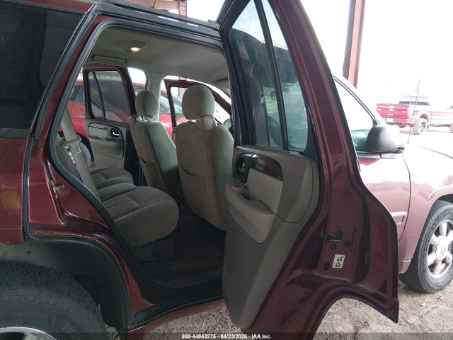 44943275 :رقم المزاد ، 1GKDT13SX52311026 vin ، 2005 Gmc Envoy Sle مزاد بيع