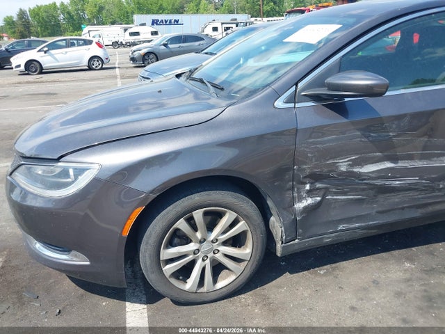 2015 Chrysler 200 Limited მანქანა იყიდება აუქციონზე, vin: 1C3CCCAB7FN724774, აუქციონის ნომერი: 44943276