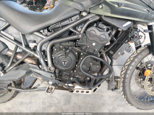 Triumph Motorcycle Tiger 800 Xca 2016 SMTE09BF1GT744745 Image 8